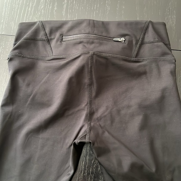 Athleta NWOT leggings - Picture 4 of 5